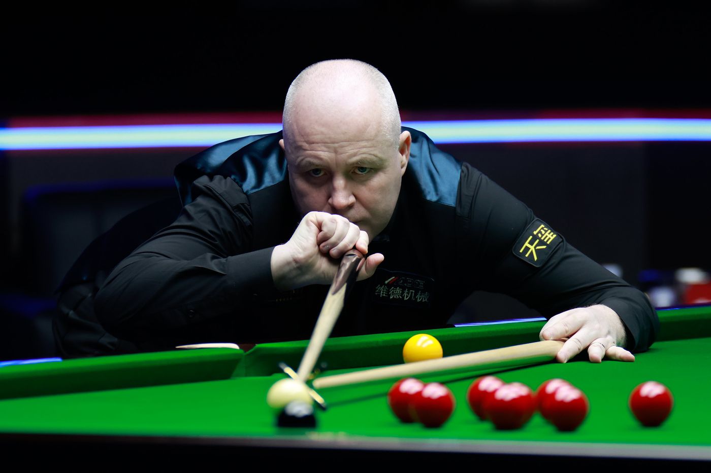 尼手中拿走 尼手中拿走