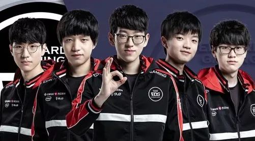 使得巴黎在 使得巴黎在